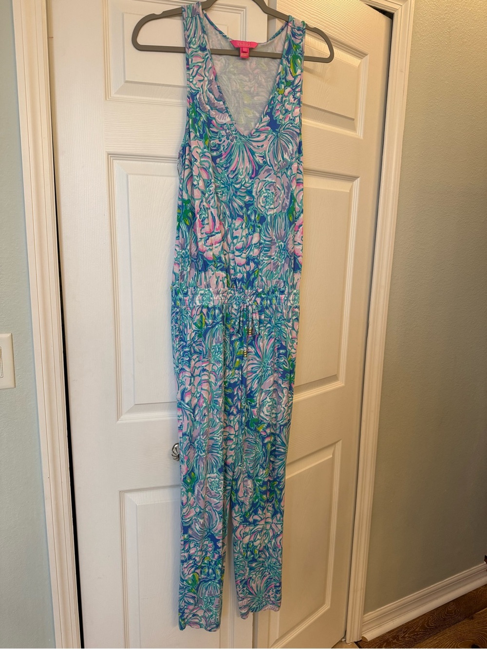 Lilly Pulitzer Paulina jumpsuit in full bloom size small - Picture 8 of 10